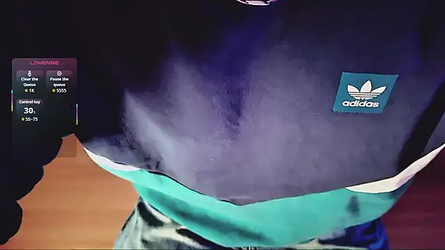 Snapshot of FEIYUS1 chatting on March 6, 1:51 pm FEIYUS1 online show from March 6, 1:51 pm