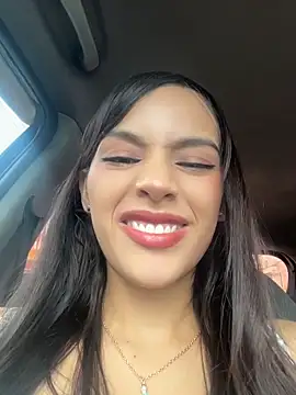 Mia-villalobos online show from May 17, 2:46 pm