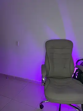 Lisabrown 23 online show from March 23, 2:15 am