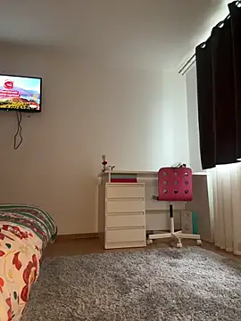 Snapshot of adellasweet chatting on March 29, 12:49 pm adellasweet online show from March 29, 12:49 pm