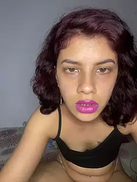 MommySexxy23 online show from May 6, 5:51 pm