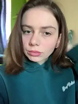 Snapshot of VelvetChloe chatting on March 3, 12:11 pm VelvetChloe online show from March 3, 12:11 pm