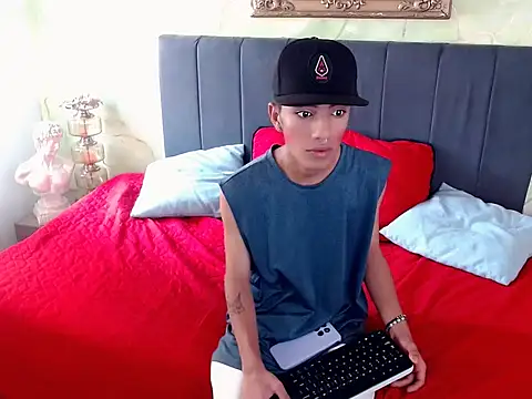 abraham xo online show from March 10, 12:54 pm