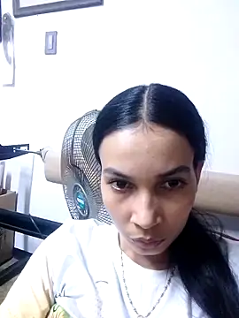 Snapshot of BiancaRoyale chatting on March 14, 5:02 am BiancaRoyale online show from March 14, 5:02 am