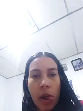 Snapshot of BiancaRoyale chatting on March 18, 8:17 am BiancaRoyale online show from March 18, 8:17 am