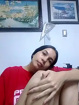 Snapshot of BiancaRoyale chatting on April 3, 5:49 am BiancaRoyale online show from April 3, 5:49 am