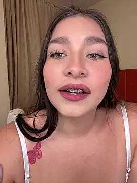 Caandace online show from May 13, 7:33 pm