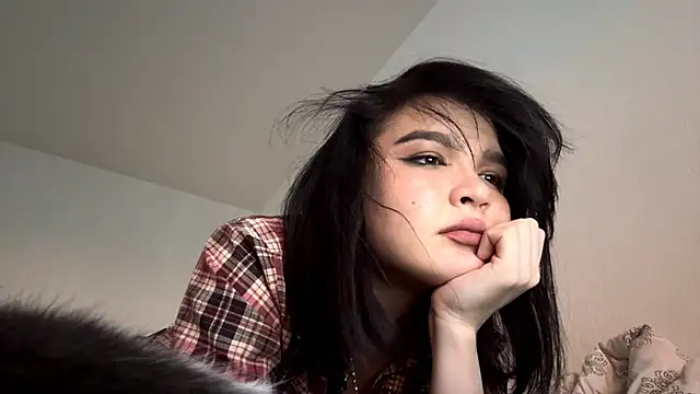 Snapshot of CartiBlue chatting on March 30, 2:40 pm CartiBlue online show from March 30, 2:40 pm