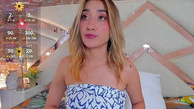 lucy davies online show from June 26, 12:20 pm