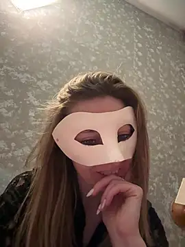 AdamoedEva online show from March 29, 10:10 pm