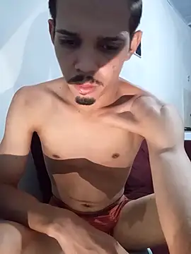 Snapshot of Futsal2 chatting on April 3, 11:14 pm Futsal2 online show from April 3, 11:14 pm