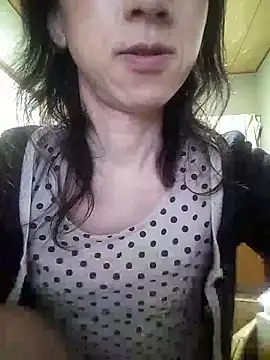 mako7612 online show from May 12, 4:48 pm