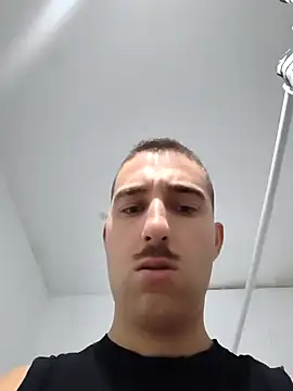 straightdude99 online show from March 5, 11:01 pm