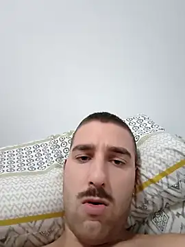 straightdude99 online show from March 17, 11:19 pm