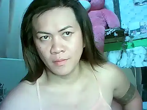 Snapshot of ur_lovelychen chatting on March 26, 11:27 am ur lovelychen online show from March 26, 11:27 am