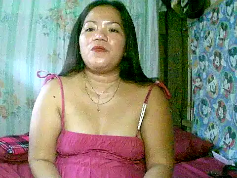 Snapshot of Sexy_asian123345 chatting on April 15, 8:21 am Sexy asian123345 online show from April 15, 8:21 am