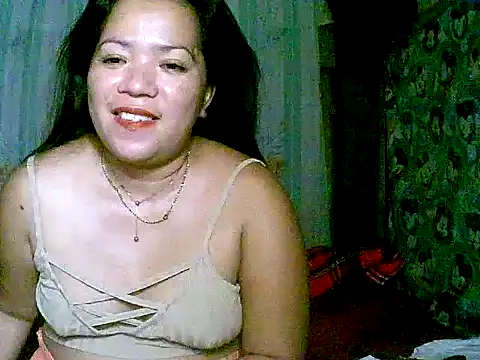 Snapshot of Sexy_asian123345 chatting on April 23, 12:29 pm Sexy asian123345 online show from April 23, 12:29 pm
