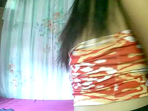 Snapshot of Sexy_asian123345 chatting on May 1, 1:43 am Sexy asian123345 online show from May 1, 1:43 am