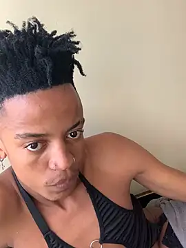 Snapshot of Kinky-Nicky04 chatting on March 11, 12:44 pm Kinky-Nicky04 online show from March 11, 12:44 pm