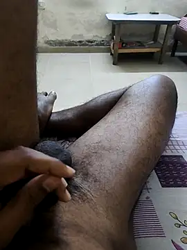 Snapshot of soumen121 chatting on March 7, 4:59 pm soumen121 online show from March 7, 4:59 pm