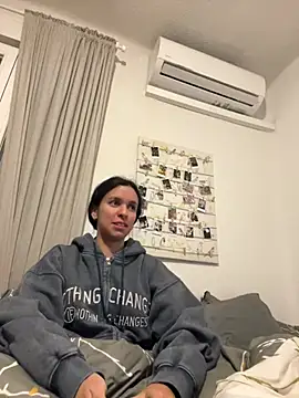 Genblan online show from March 9, 1:59 pm