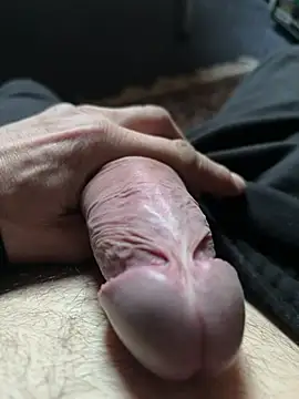 Snapshot of AlexFucklove chatting on March 5, 4:25 pm AlexFucklove online show from March 5, 4:25 pm