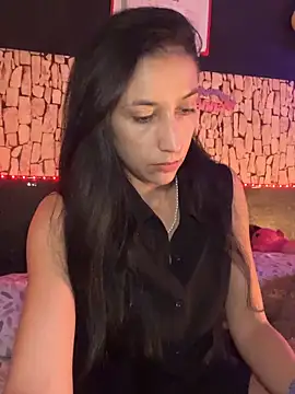anamaria04 online show from May 10, 6:40 am