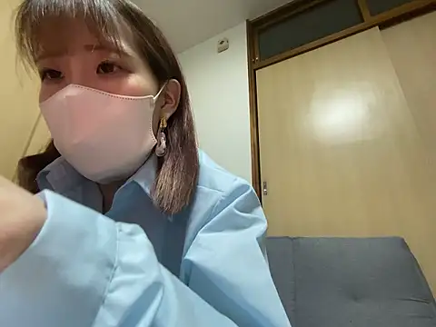 airi-ai0302 online show from May 12, 4:37 pm