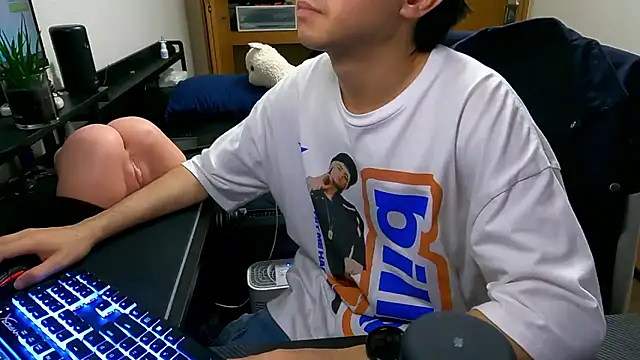 maaceru online show from April 28, 11:26 am