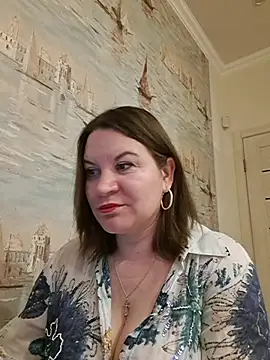 LaraHarper online show from April 7, 9:04 pm