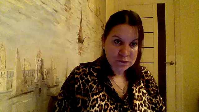 LaraHarper online show from May 20, 9:54 pm