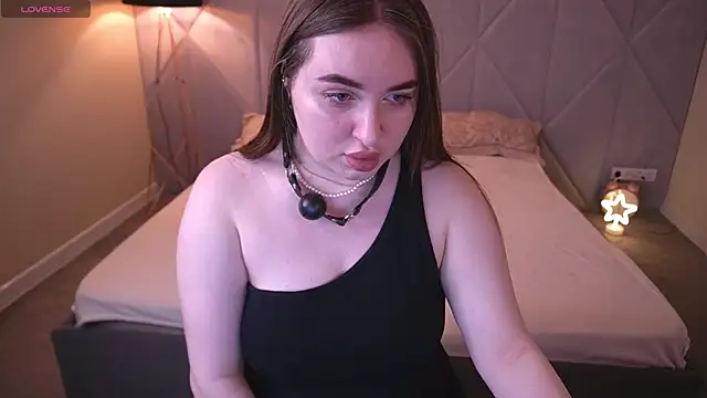 RapunzelAngel online show from May 17, 6:22 am
