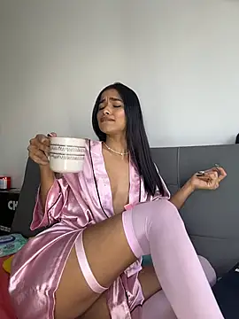 Snapshot of Bella_Smithe chatting on March 15, 1:50 pm Bella Smithe online show from March 15, 1:50 pm