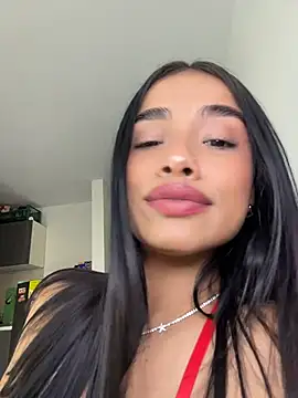 Snapshot of Bella_Smithe chatting on April 9, 2:11 pm Bella Smithe online show from April 9, 2:11 pm