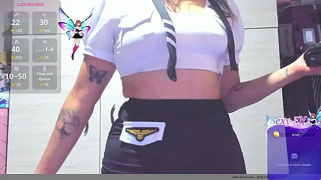 Snapshot of stefanyqueen69 chatting on March 18, 1:36 pm stefanyqueen69 online show from March 18, 1:36 pm