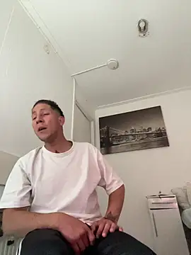 TitanNoir online show from May 13, 6:22 am