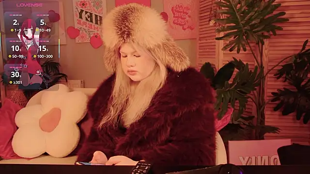 Snapshot of LilithNlsn chatting on March 7, 10:34 am LilithNlsn online show from March 7, 10:34 am