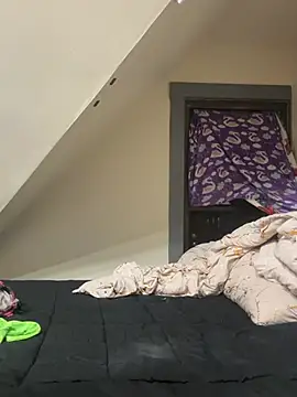 SinSinnai online show from March 12, 2:50 am