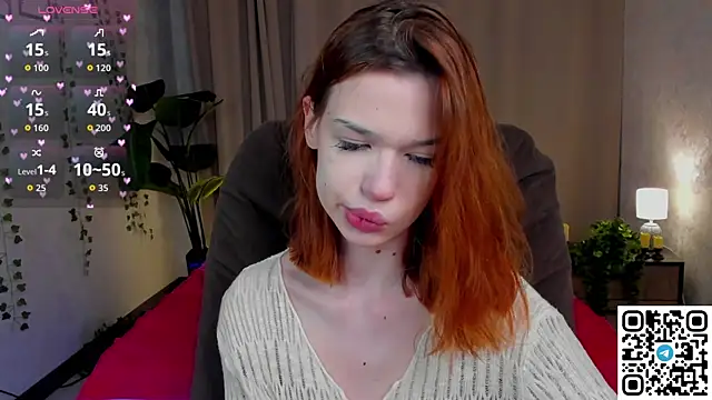 Snapshot of Redbeasty chatting on March 12, 4:07 am Redbeasty online show from March 12, 4:07 am