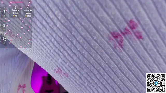 Snapshot of Redbeasty chatting on March 20, 8:25 pm Redbeasty online show from March 20, 8:25 pm