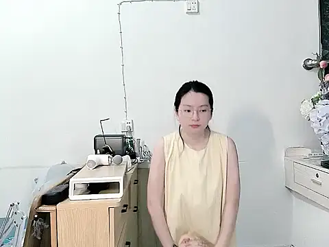 Snapshot of Eeya-36 chatting on March 30, 12:28 pm Eeya-36 online show from March 30, 12:28 pm