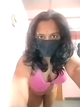 Miss-Dolly07 online show from March 8, 5:50 pm