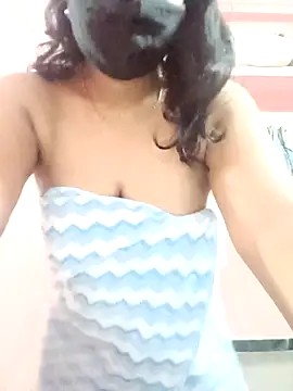 Miss-Dolly07 online show from May 19, 1:11 am
