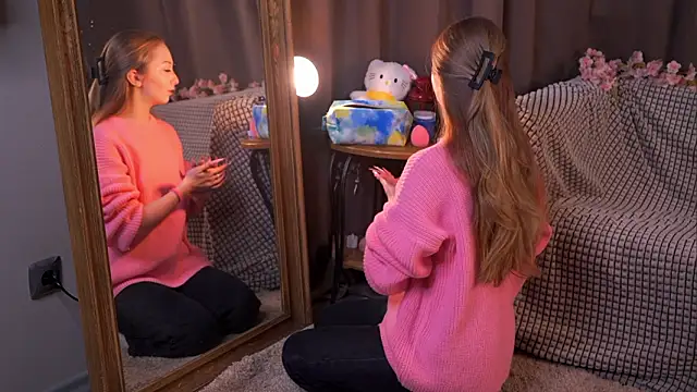 JaimeeBroadstreet online show from March 9, 7:23 am