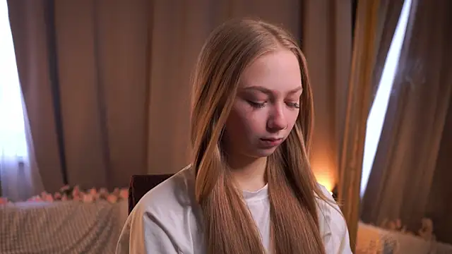 JaimeeBroadstreet online show from March 29, 7:19 am