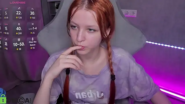 Emma Dusk online show from May 15, 11:12 pm
