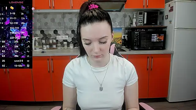 Mary Blu online show from January 6, 1:09 am