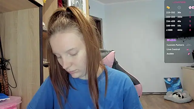 Snapshot of Mary_Blu chatting on September 28, 6:30 am Mary Blu online show from September 28, 6:30 am