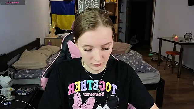 Mary Blu online show from February 2, 3:00 pm