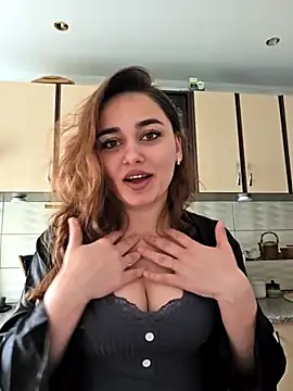 KatarinaHeaven online show from May 8, 11:04 am